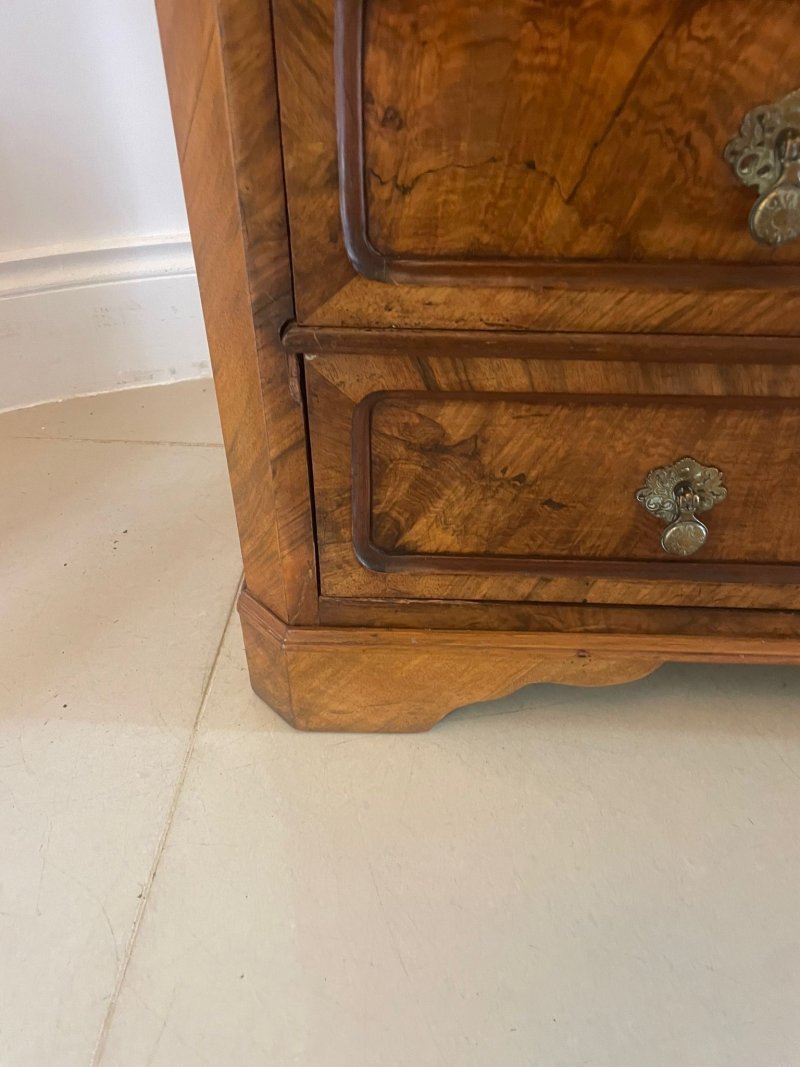 Antique Victorian Outstanding Quality Burr Walnut Chest of Four Drawers - Image 12